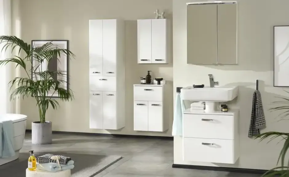 Bad-Wandschrank Lienz