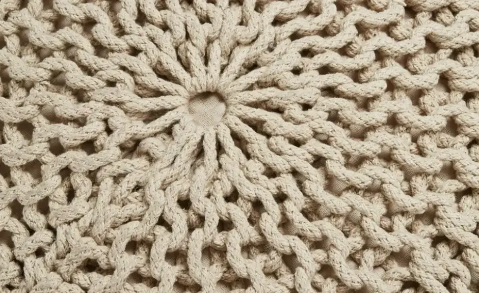 como Strickpouf