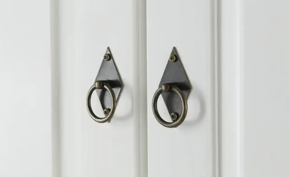 Drehtürenschrank Massetto