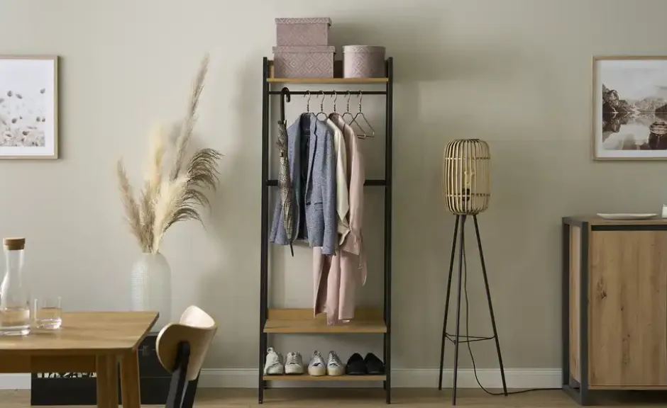 Garderobe Chone