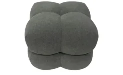 Hocker Saahra