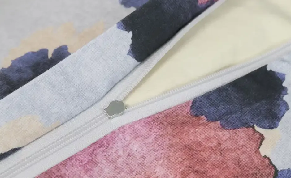 indigo Mako-Satin Bettwäsche Animalistic