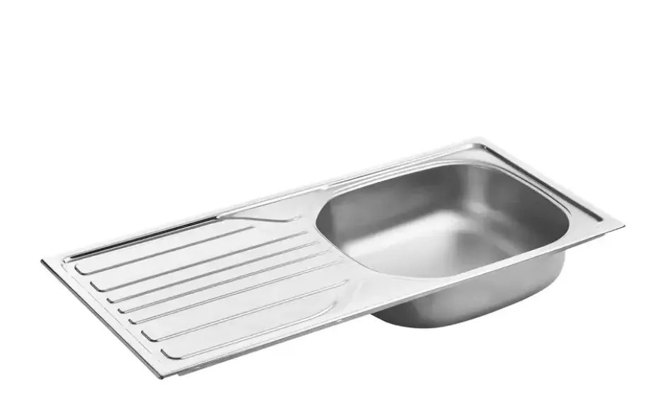 Küchenzeile mit E-Geräten