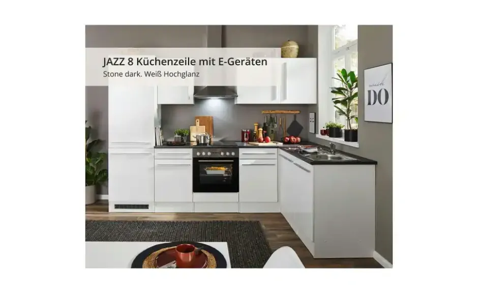Küchenzeile mit E-Geräten