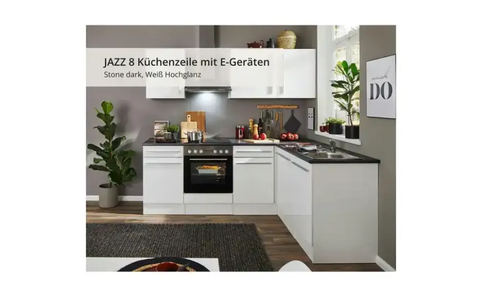 Küchenzeile mit E-Geräten