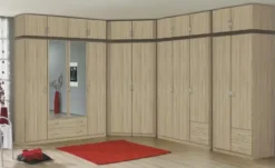 Kleiderschrank Case