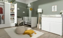 Kleiderschrank Image
