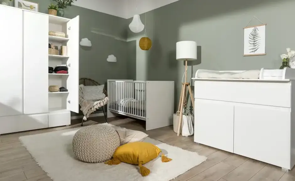 Kleiderschrank Image