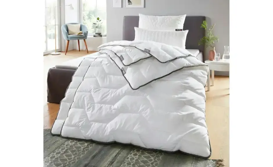 Leicht-Steppbett