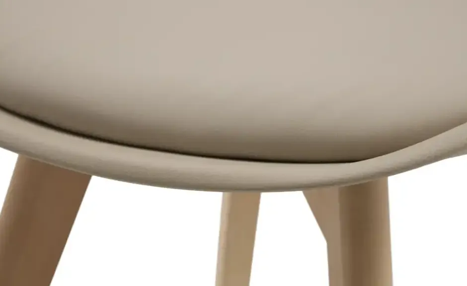 Schalenstuhl Charly