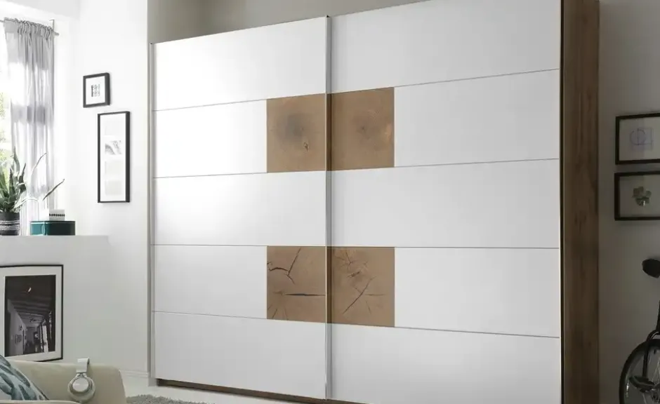Schwebetürenschrank Capri