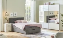 Schwebetürenschrank Quadra