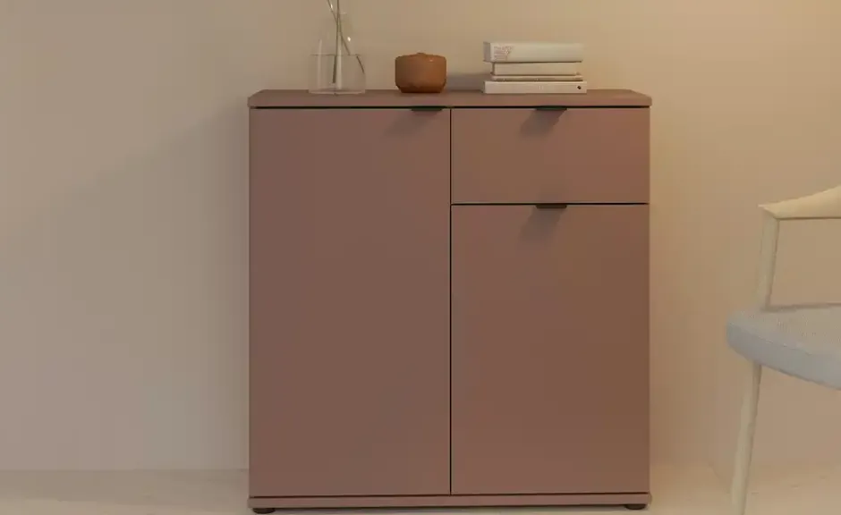 Sideboard Guamani