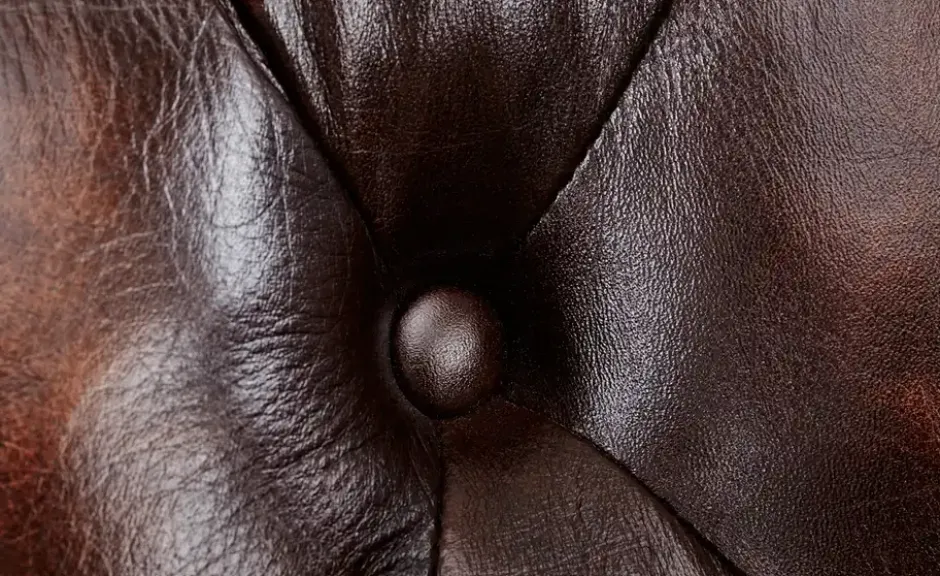 uno Ledersessel Chesterfield