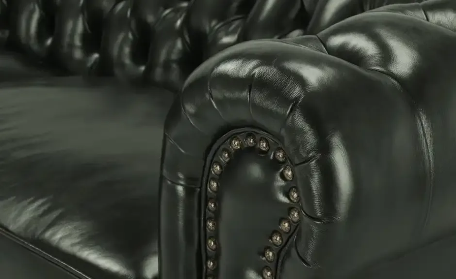uno Ledersofa Chesterfield